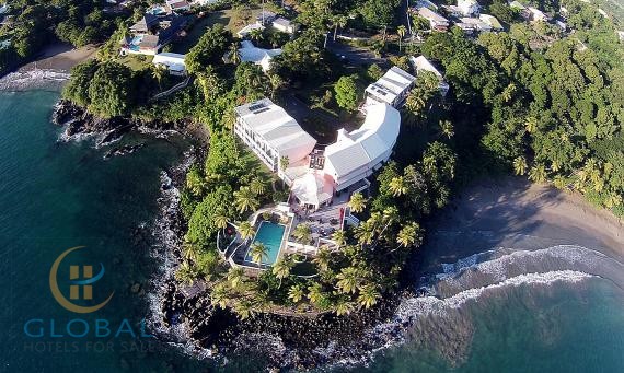 Award-winning Oceanfront Boutique hotel with extension possibilities in Tobago - Caribbean