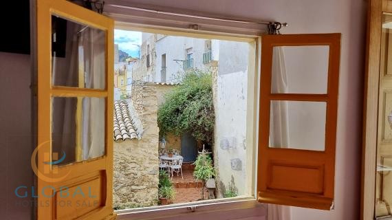 Historic BB in a charming village of the Alicante province - Costa Blanca