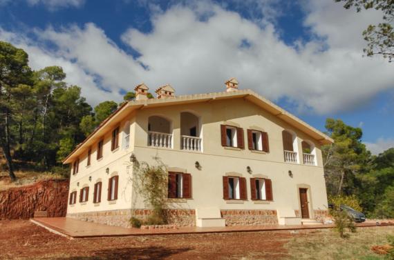 Andalusian finca with 482 hectares for rural tourism