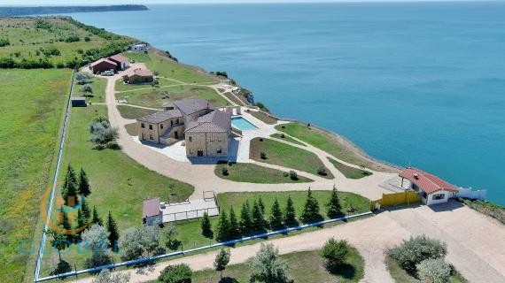 A stone jewel eight kilometers south of Cape Kaliakra for sale