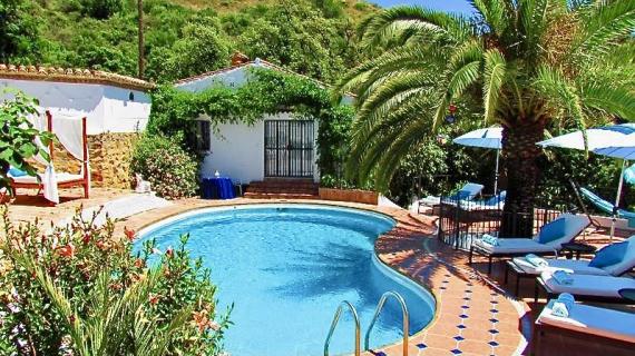 Boutique BB hotel with beautifull gardens in Marbella