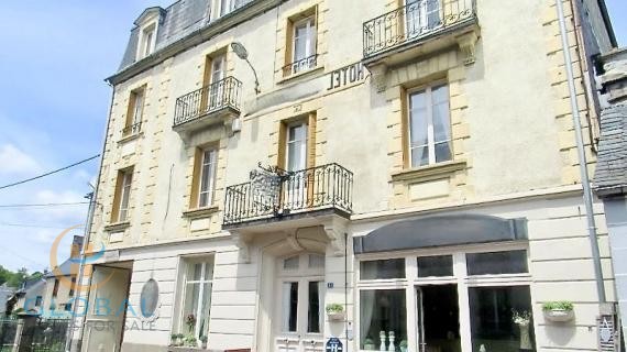 Charming small hotel restaurant in the Auvergne