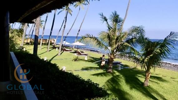 Beachfront Resort with 18 rooms, great potential and expansion possibilities - BALI