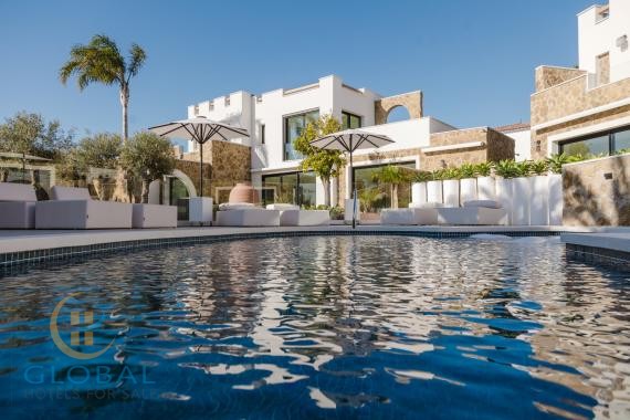 Luxury Villa hotel and suites with Wellness, 1st line beachfront Costa Dorada