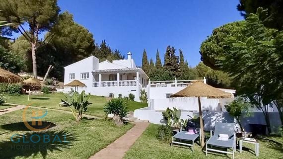 Luxury Villa Bed Breakfast & Rare Investment Opportunity in Mijas