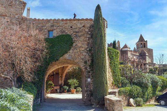 Unique Hotel for sale in the Costa Brava